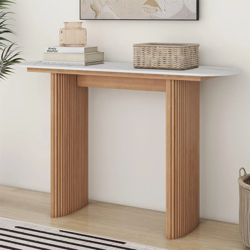 Console en marbre avec base cannelée