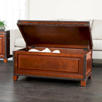 Table basse en coffre en bois
