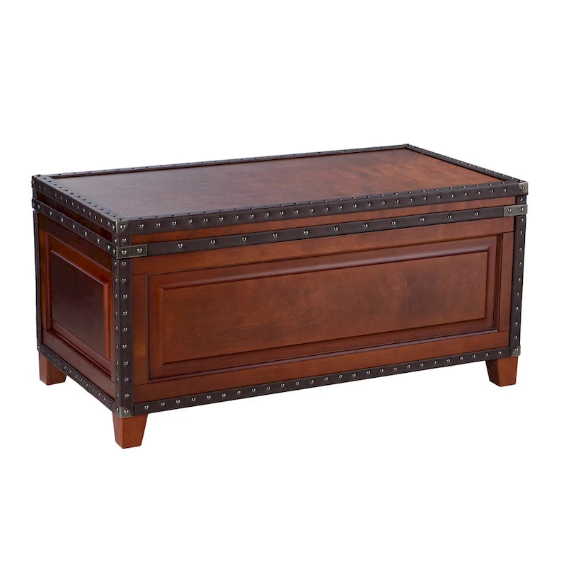 Table basse en coffre en bois