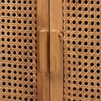 Armoire haute Sibu en rotin naturel de Bohème et bois de teck
