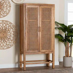 Armoire haute Sibu en rotin naturel de Bohème et bois de teck